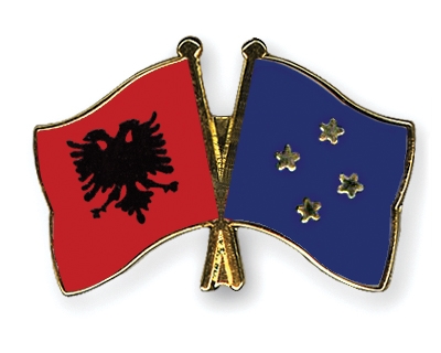 Fahnen Pins Albanien Mikronesien