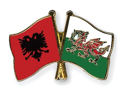 Fahnen Pins Albanien Wales