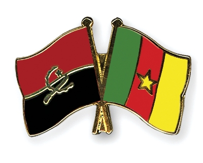 Fahnen Pins Angola Kamerun