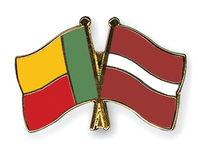 Fahnen Pins Benin Lettland