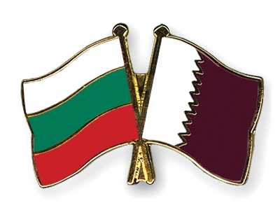 Fahnen Pins Bulgarien Katar