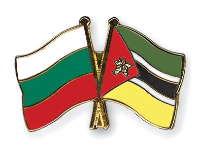 Fahnen Pins Bulgarien Mosambik