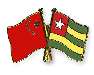 Fahnen Pins China Togo