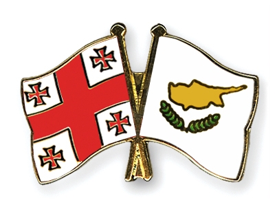 Fahnen Pins Georgien Zypern