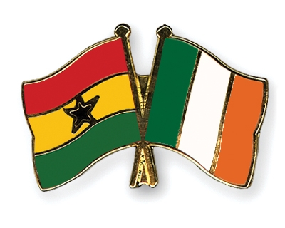 Fahnen Pins Ghana Irland