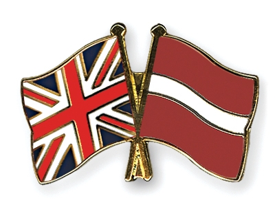 Fahnen Pins Grossbritannien Lettland