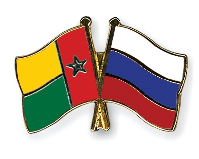 Fahnen Pins Guinea-Bissau Russland