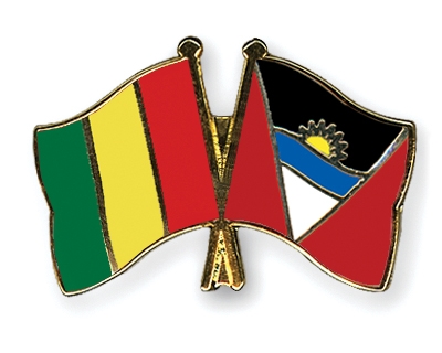 Fahnen Pins Guinea Antigua-und-Barbuda