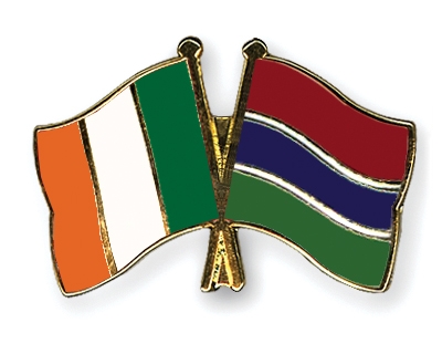 Fahnen Pins Irland Gambia