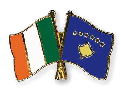 Fahnen Pins Irland Kosovo