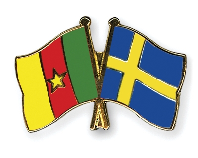 Fahnen Pins Kamerun Schweden