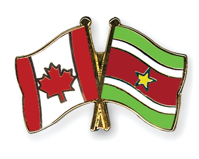 Fahnen Pins Kanada Surinam