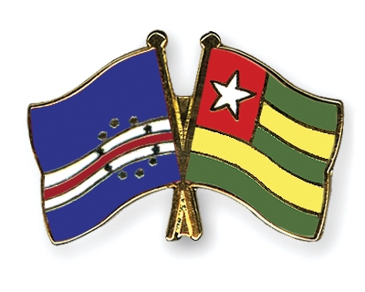 Fahnen Pins Kap-Verde Togo