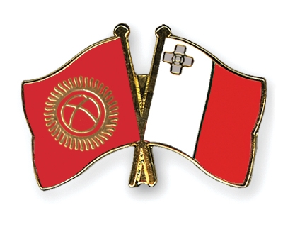 Fahnen Pins Kirgisistan Malta