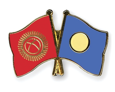 Fahnen Pins Kirgisistan Palau
