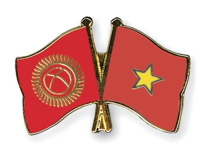 Fahnen Pins Kirgisistan Vietnam