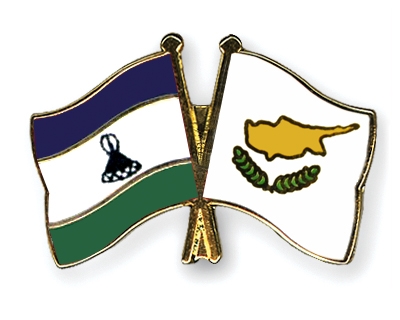 Fahnen Pins Lesotho Zypern