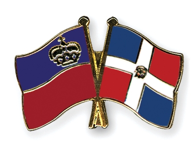 Fahnen Pins Liechtenstein Dominikanische-Republik