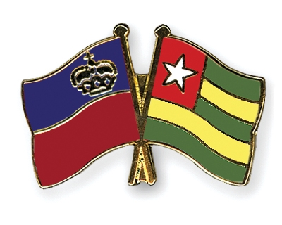 Fahnen Pins Liechtenstein Togo