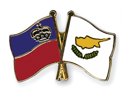 Fahnen Pins Liechtenstein Zypern
