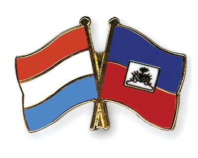 Fahnen Pins Luxemburg Haiti