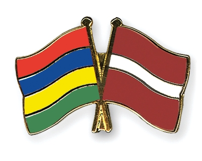 Fahnen Pins Mauritius Lettland