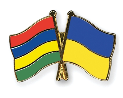 Fahnen Pins Mauritius Ukraine