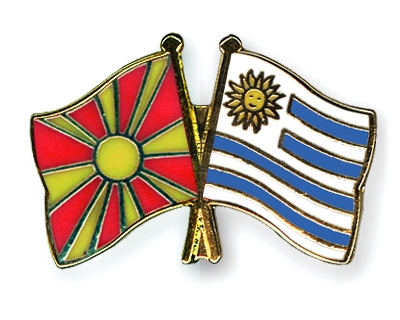 Fahnen Pins Mazedonien Uruguay