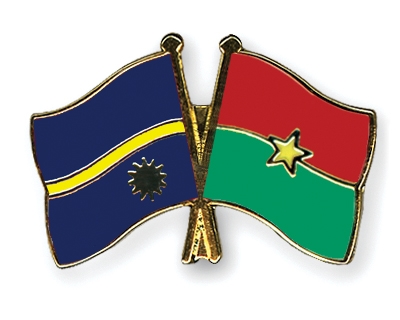 Fahnen Pins Nauru Burkina-Faso