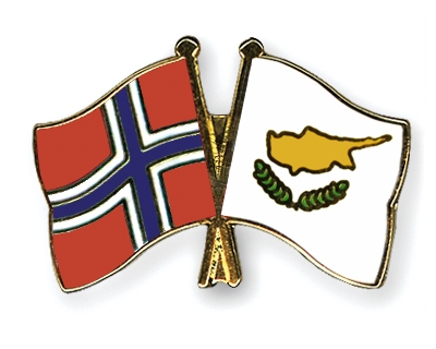 Fahnen Pins Norwegen Zypern