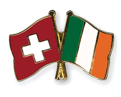 Fahnen Pins Schweiz Irland