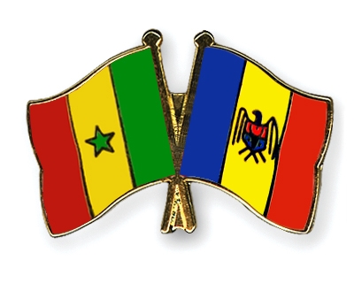 Fahnen Pins Senegal Moldau