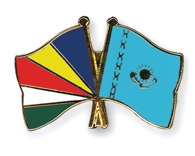 Fahnen Pins Seychellen Kasachstan
