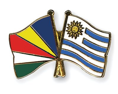 Fahnen Pins Seychellen Uruguay