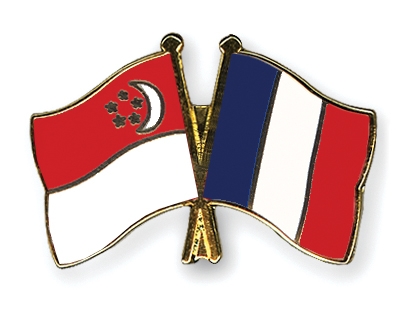 Fahnen Pins Singapur Frankreich