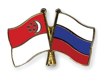 Fahnen Pins Singapur Russland