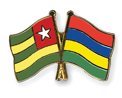 Fahnen Pins Togo Mauritius
